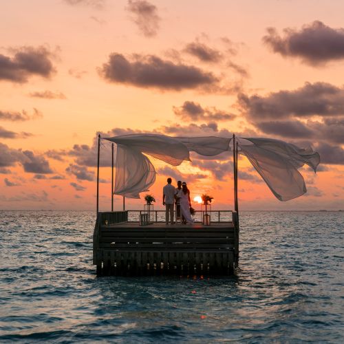SAY “YES” ON THE PIANO DECK AT BAROS MALDIVES