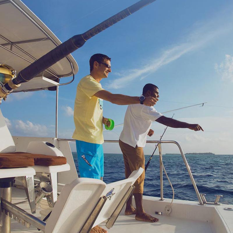 Private Yacht Sails at Baros Maldives 
