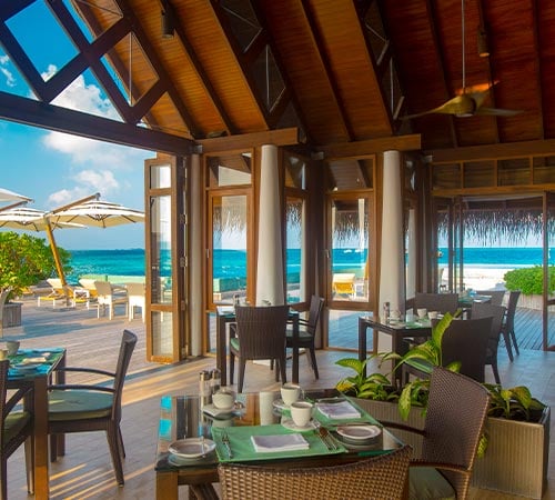 Beachside Dining at Baros Maldives 