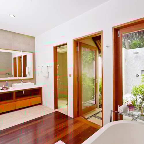 Luxury Spacious Bathrooms at Pool Villas in Maldives