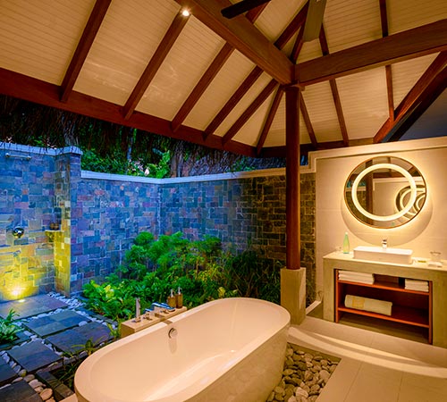 Luxury Villa Open Bathrooms at Baros Maldives 